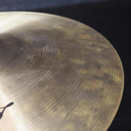 USED_​​A_Zildjian_New_Beat_HiHat_14__pair_[Top__1106g___Bottom__1394g]_10
