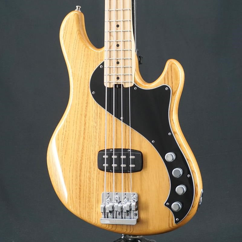 USED_​​American_Deluxe_Dimension_Bass_IV_(NAT)_01