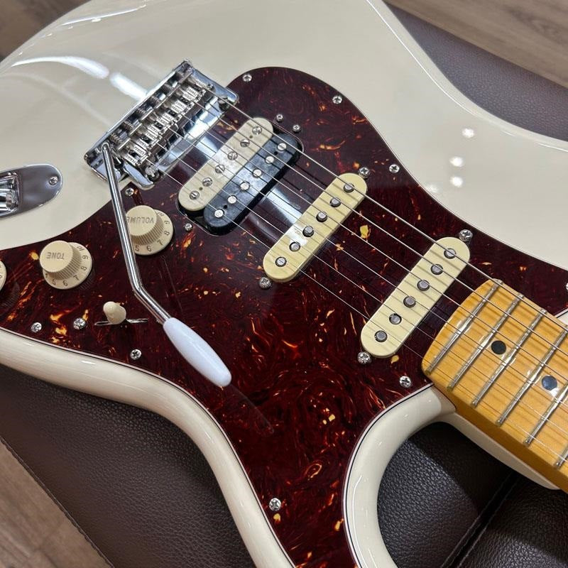 USED_​​American_Professional_II_Stratocaster_HSS_(Olympic_White_Rosewood)_[SN_US23075609]_Fender_10