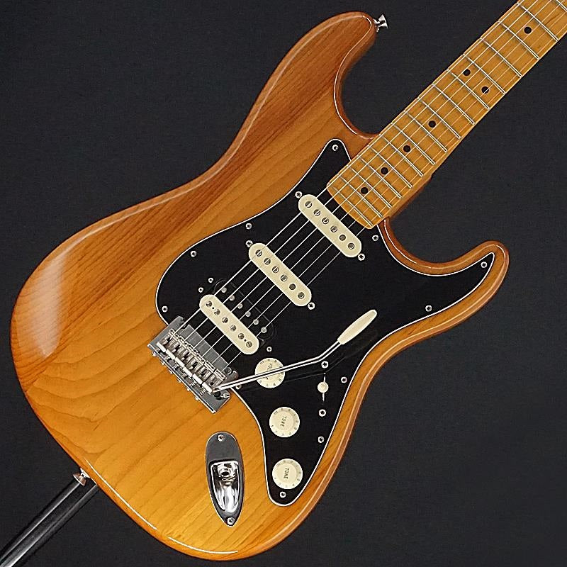 USED_​​American_Professional_II_Stratocaster_HSS_(Roasted_Pine_Maple)_[SN_US22135341]_Fender_01