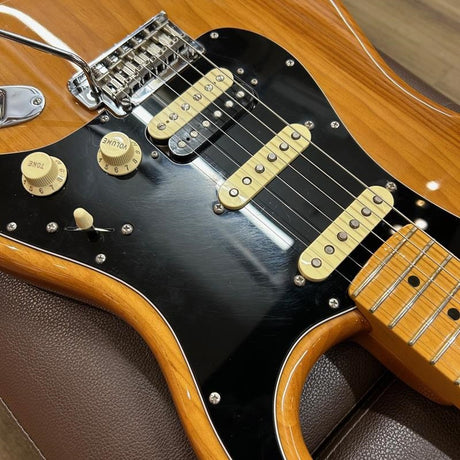 USED_​​American_Professional_II_Stratocaster_HSS_(Roasted_Pine_Maple)_[SN_US22135341]_Fender_10