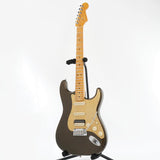 USED_​​American_Ultra_Stratocaster_HSS_(Texas_Tea_Maple)_02