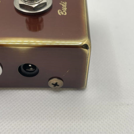 USED_​​Budi-G_03