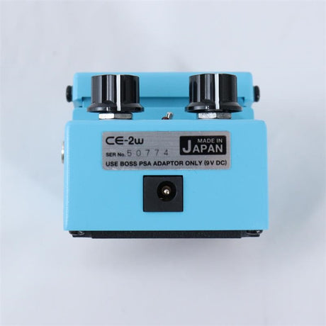 USED_​​CE-2W_[Chorus_Waza_Craft_Series_Special_Edition]_(BOSS)_Chorus_Pedal_02