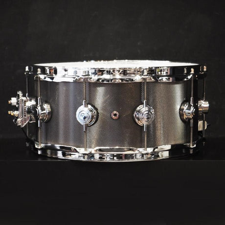 USED_​​Collector's_Black_Nickel_Knurled_Steel_14×6_5_[DW-BN7_1465SD_BLACK_C_K]_02
