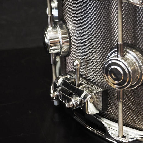 USED_​​Collector's_Black_Nickel_Knurled_Steel_14×6_5_[DW-BN7_1465SD_BLACK_C_K]_07