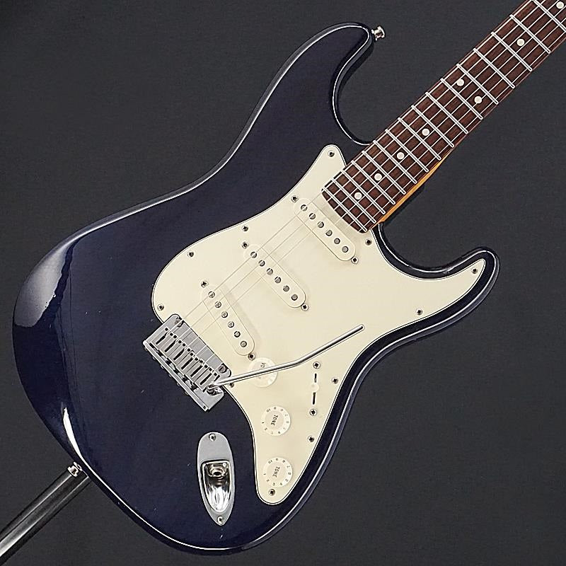 USED_​​Custom_Classic_Series_Custom_Classic_Stratocaster_(Cobalt_Blue_Transparent_Rosewood)_[SN_CN506604]_Fender_01