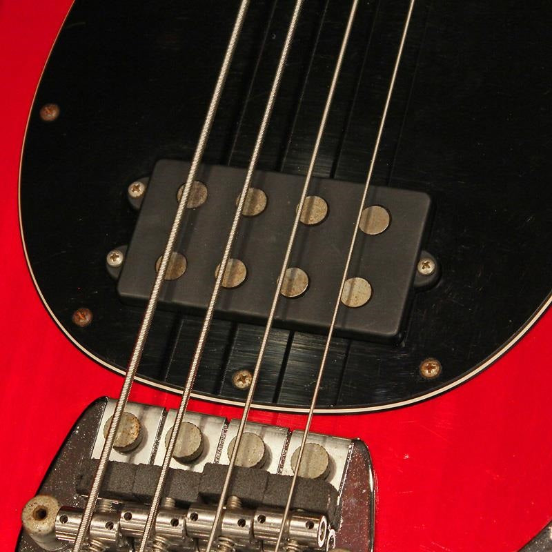 USED_​​Cutlass-I_(Trans_Red)_'83_03