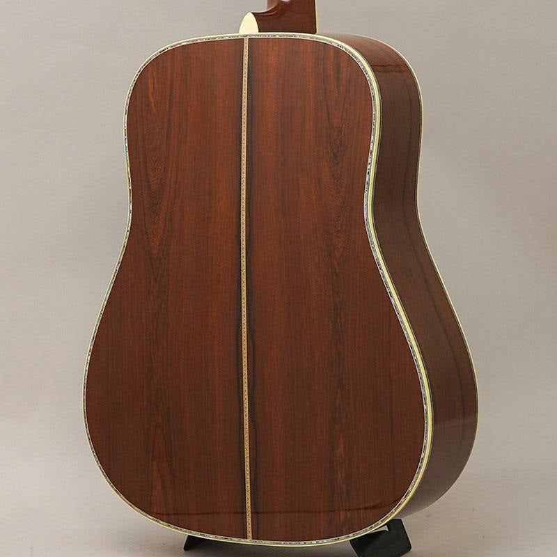 USED_​​D-45_Commemorative_'13_Martin_02