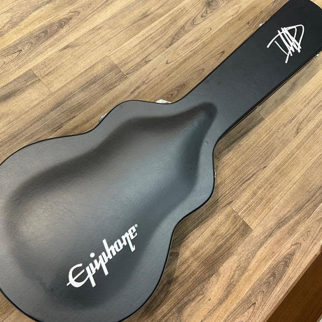 USED_​​Dave_Grohl_DG-335_(Pelham_Blue)_[SN_24071511766]_Epiphone_11