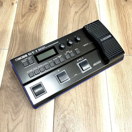 USED_​​GT-1_(BOSS)_Multi-Effects_Pedal_[S_N_F7I4478]_Includes_Box，_Instruction_Manual，_and_Power_Adapter_01