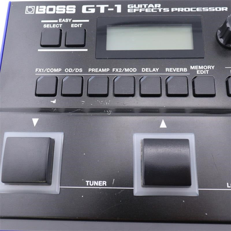 USED_​​GT-1_(BOSS)_Multi-effects_Pedal_[S_N_D6Q0643]_with_Box_and_Instruction_Manual_02
