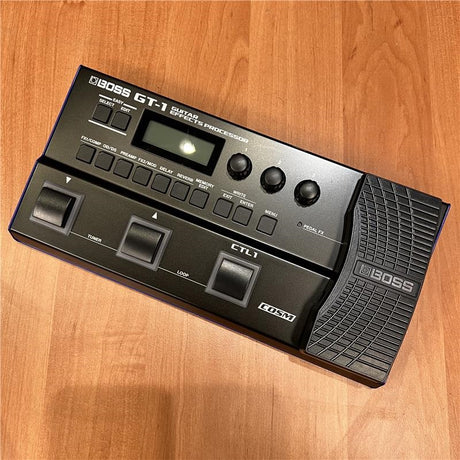 USED_​​GT-1_(BOSS)_[Unit_only]_SN__S6N6738_01