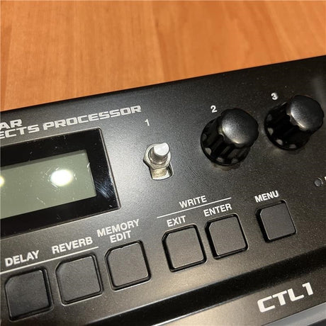 USED_​​GT-1_(Boss)_[Box_Included]_SN__E4R9748_04