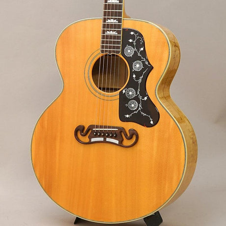 USED_​​Gibson_J-200_Antique_Natural_'93_01