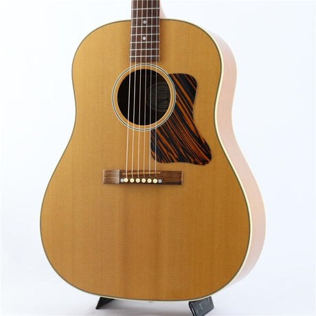 USED_​​Gibson_J-35_(2013_model)_01