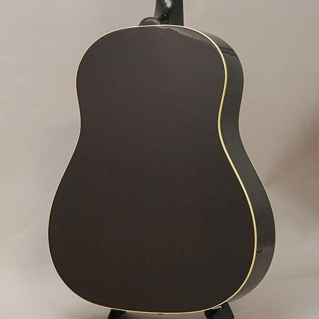 USED_​​J-45_VS_'93_Gibson_02