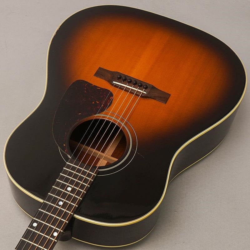 USED_​​J-45_VS_'93_Gibson_05