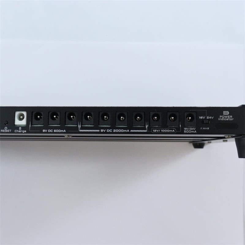 USED_​​KRB-12B_(KES)_Rechargeable_Power_Supply_Effects_Pedal_Board_03