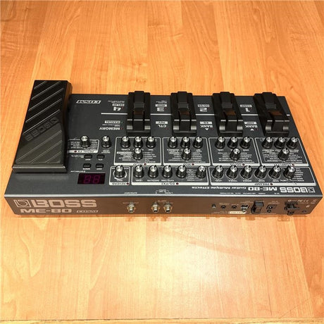 USED_​​ME-80_03