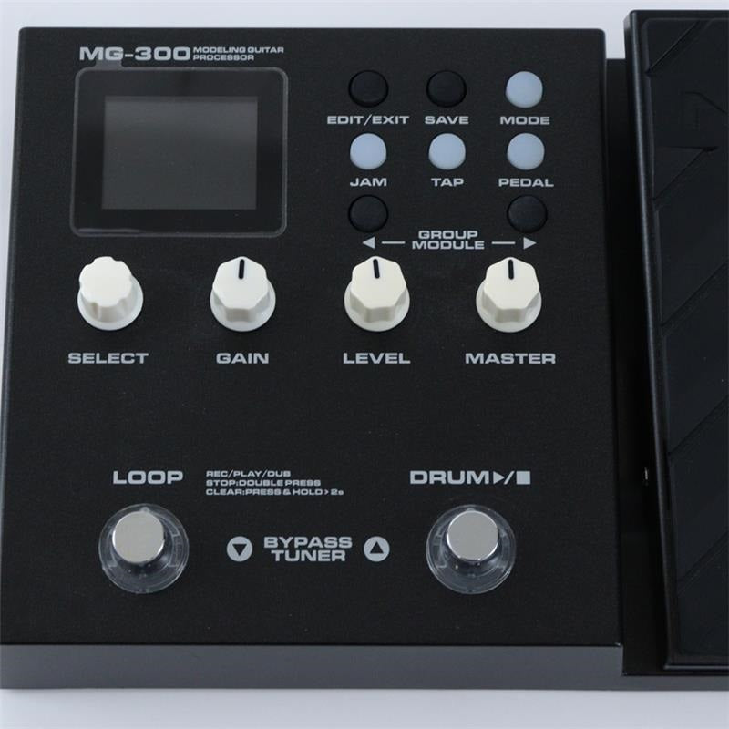 USED_​​MG-300_(NUX)_Multi-effects_Pedal_Amp_Simulator_02