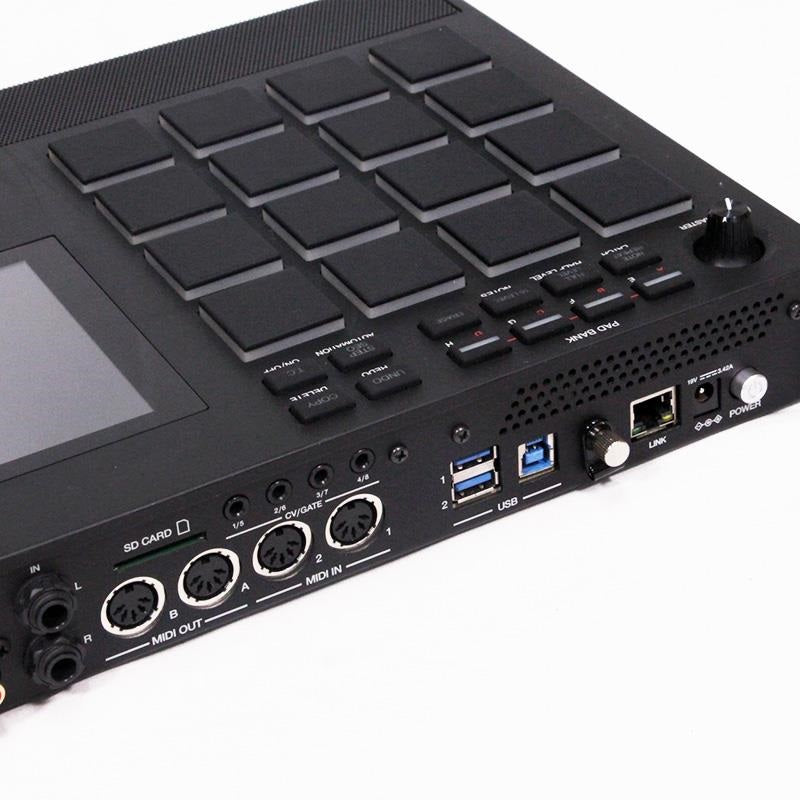 USED_​​MPC_LIVE_II_05