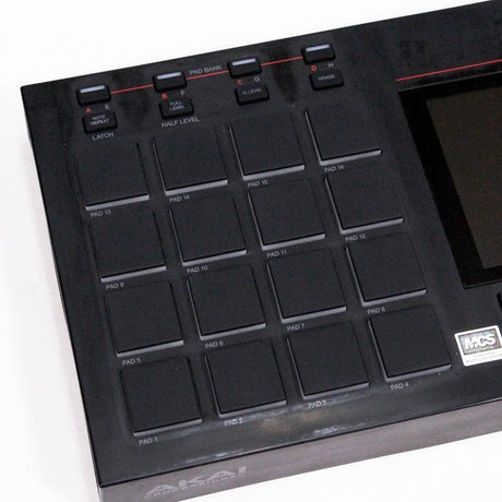 USED_​​MPC_Live_(Junk_Item)_02