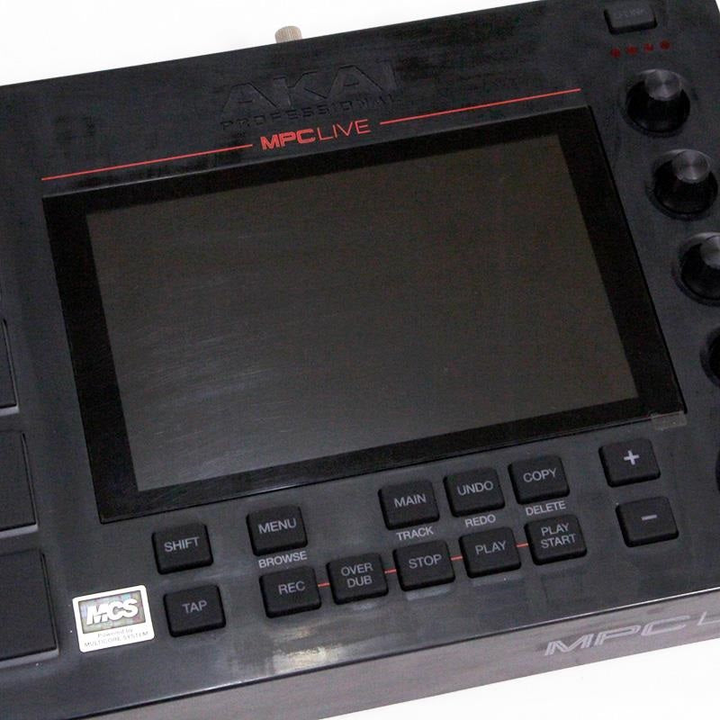 USED_​​MPC_Live_(Junk_Item)_03
