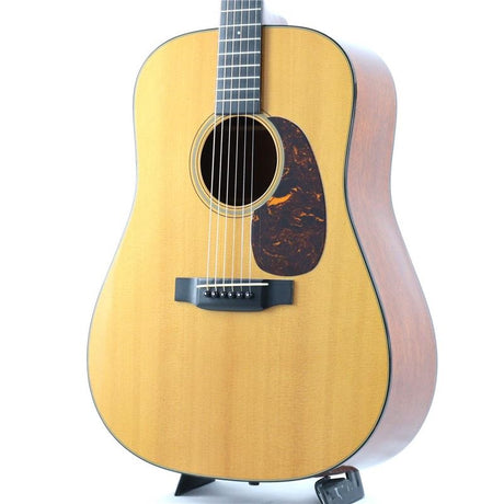 USED_​​Martin_D-18V_(2011_model)_01