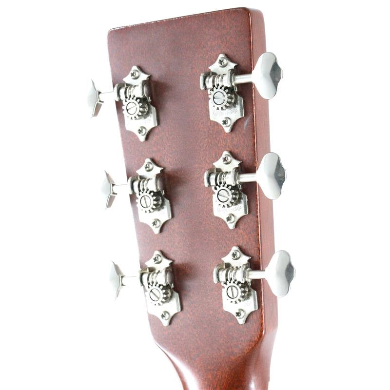 USED_​​Martin_D-18V_(2011_model)_07