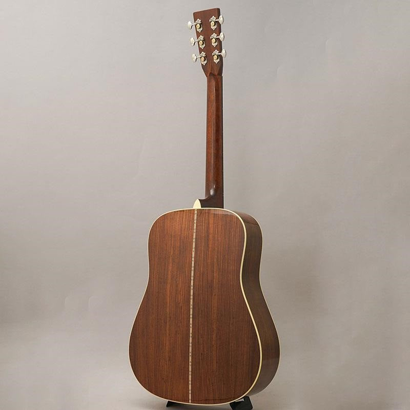 USED ​​Martin D-28 Standard '21 with Ellipse blend guitar by