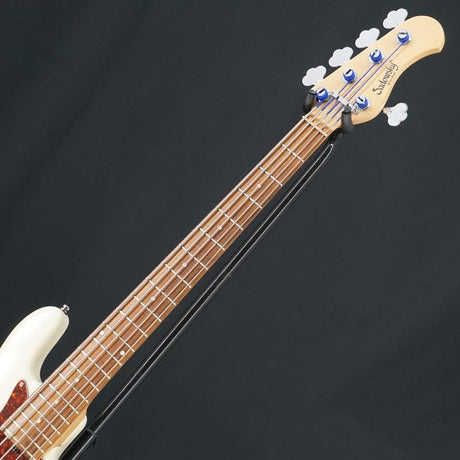 USED_​​MasterBuilt_21-Fret_Vintage_J_J_Bass_Alder_5st_(Solid_Olynpic_White_High_Polish)_05