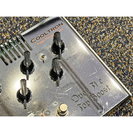 USED_​​Over_the_Top_Boost_03