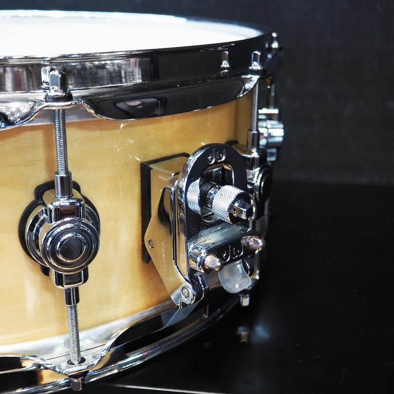 USED_​​Performance_Series_14x5_5_Snare_Drum_06