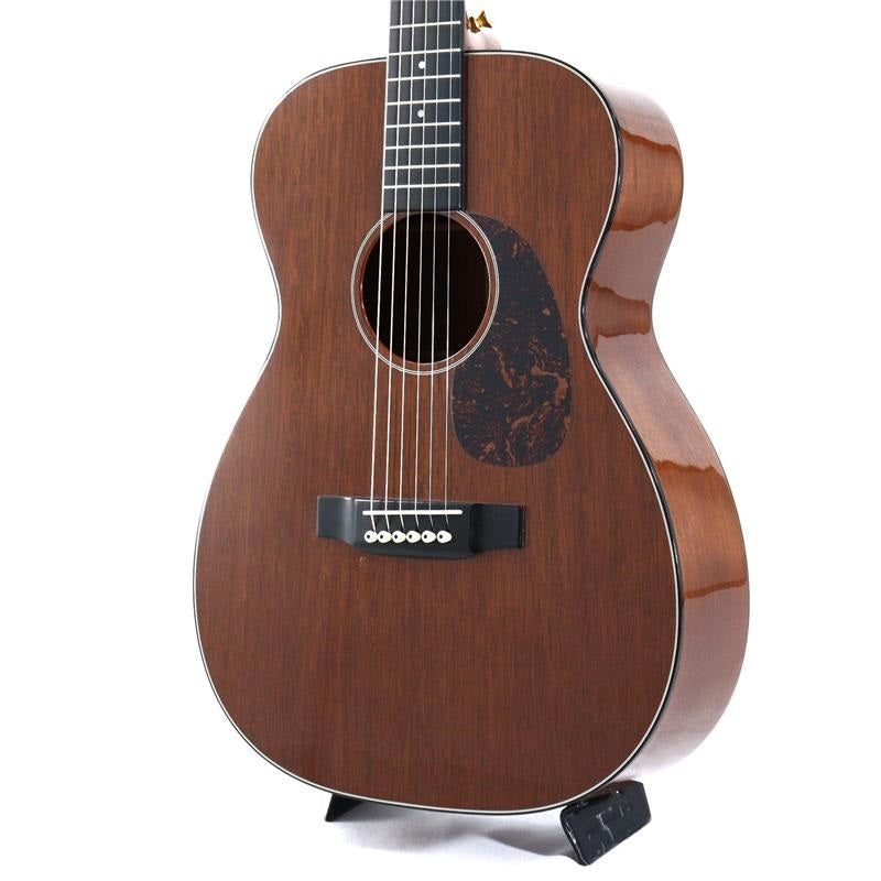 USED_​​(Pre-owned)_00-17__2002_Martin_02