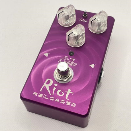 USED_​​RIOT_RELODED_01