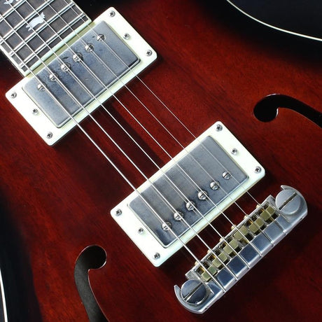 USED_​​SE_Hollowbody_Standard_(Fire_Red_Burst)_04