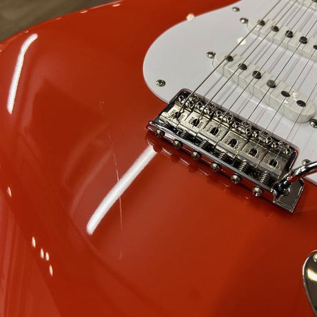 USED_​​ST57-US_(Fiesta_Red)_[SN_T020688]_Fender_09