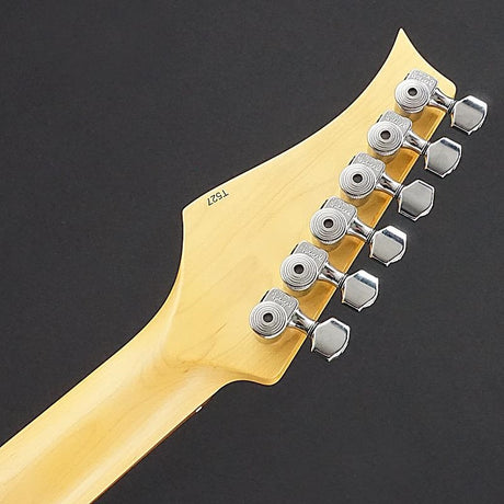 USED_​​S_Model_(3Tone_Sunburst_Rosewood)_[SN_T527]_Three_Dots_08