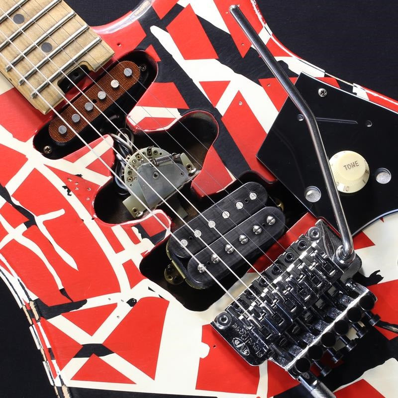 USED_​​Striped_Series_Frankenstein_Frankie_(Red_with_Black_Stripes_Relic_Maple)_04