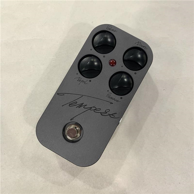 USED_​​Tempest_01