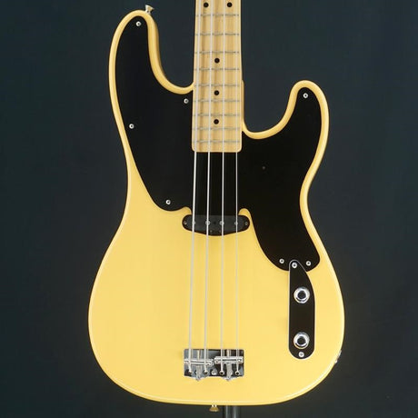 USED_​​Traditional_Original_50s_Precision_Bass_(Butterscotch_Blonde)_01