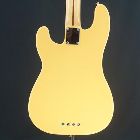 USED_​​Traditional_Original_50s_Precision_Bass_(Butterscotch_Blonde)_02