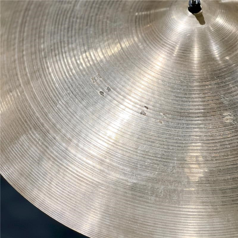 USED_​​Used_Item_A_Zildjian_Ride_20_[2775g]_03