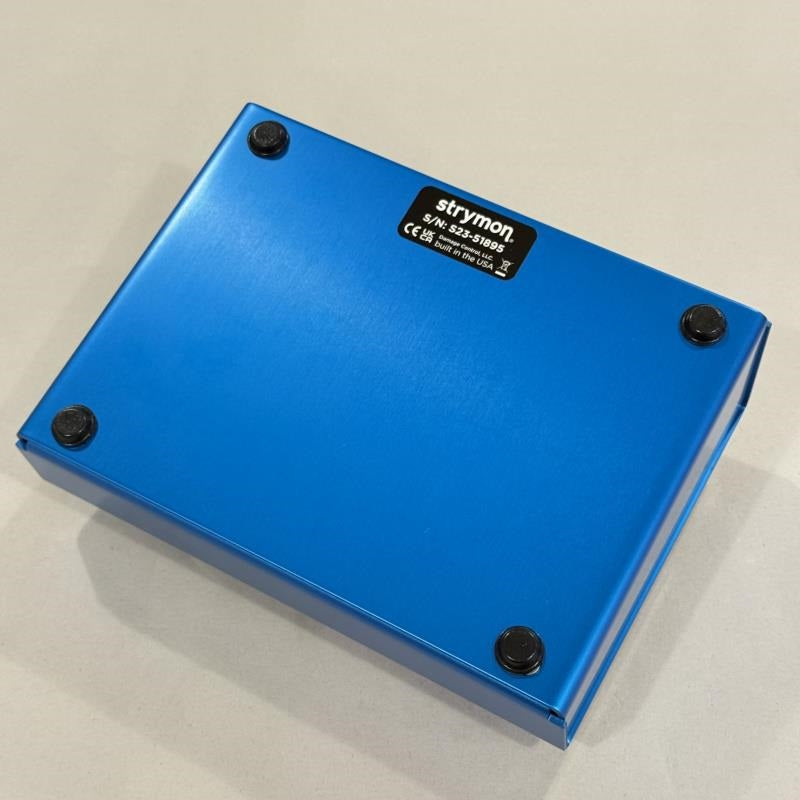 USED_​​Used_mobius_02