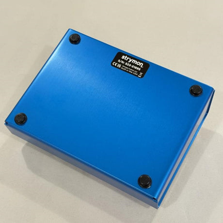 USED_​​Used_mobius_02