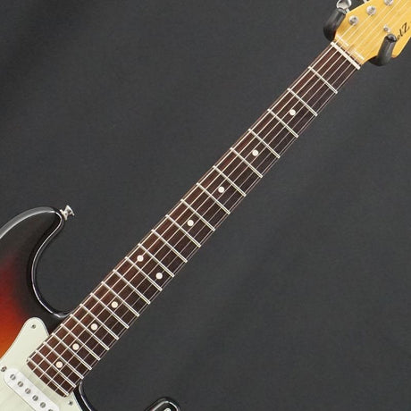 USED_​​ZST-1R_(3Tone_Sunburst)_[SN_I090581]_Cool_Z_05