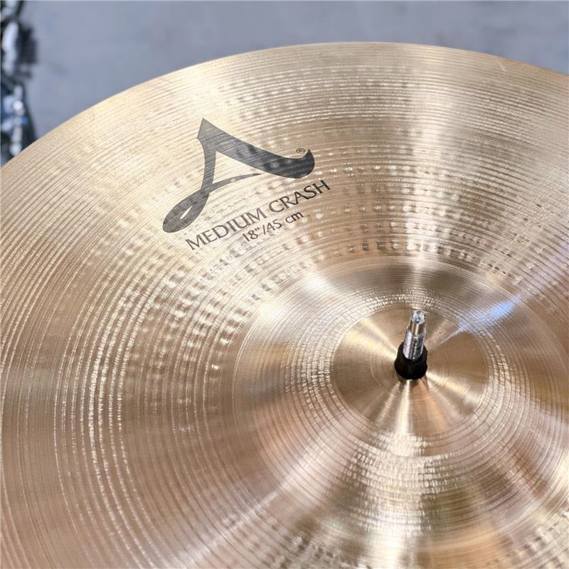 USED_​​Zildjian_Medium_Crash_18_[NAZL18C_M]_[1555g]_02