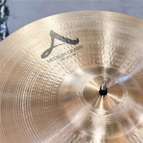 USED_​​Zildjian_Medium_Crash_18_[NAZL18C_M]_[1555g]_02