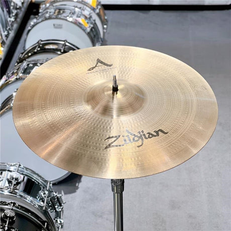 USED_​​Zildjian_Medium_Thin_Crash_17_[NAZL17C_MT]_[1240g]_01
